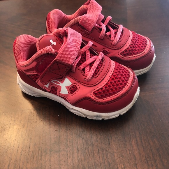 Under Armour toddler size 4 pink shoes - Picture 1 of 6